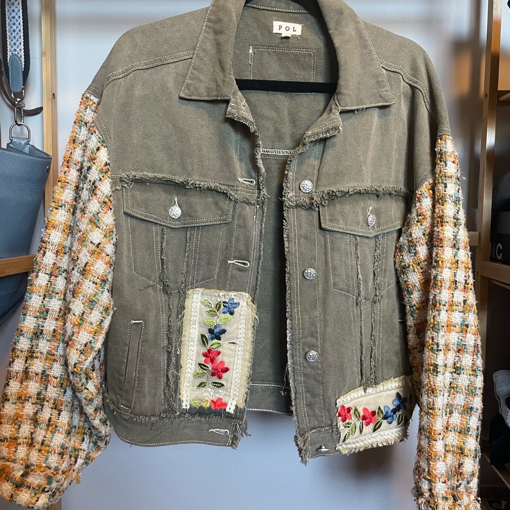 POL Jacket | Oversized Boho Western Tweed Sleeve Embroidered Denim — Size S
